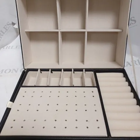 BLACK AND BEIGE JEWELLERY CASE STORAGE