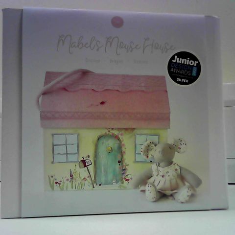 MABELS MOUSE HOUSE  - INC MABELMOUSE, HOUSE, STORY, 23 CARD ACCESSORIES, NIGHTDRESS, BEDDING AND WIND-UP MUSIC BOOX