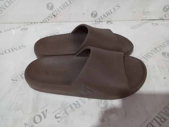 GYM SHARK REST DAY SLIDES BROWN SIZE 7