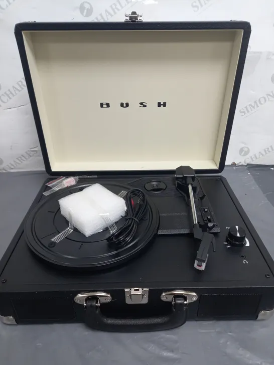 BUSH CLASSIC RETRO PORTABLE CASE RECORD PLAYER