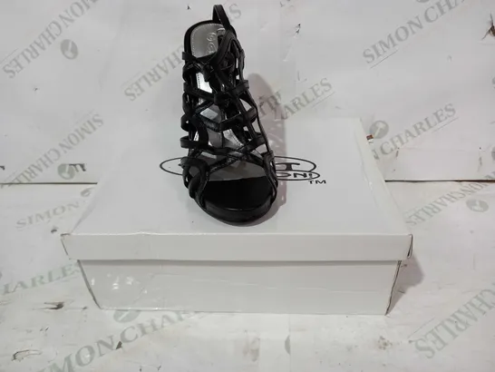 BOXED PAIR OF SPOT ON STILETTO SANDAL HEELS IN BLACK UK SIZE 6