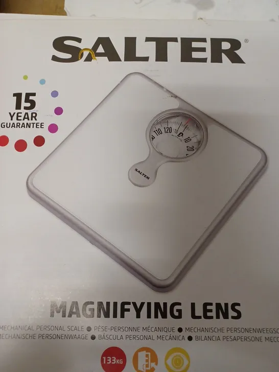 SALTER MAGNIFYING LENS PERSONAL SCALE