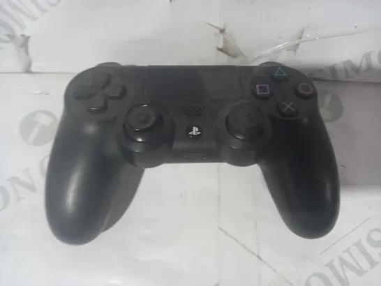 SONY PLAYSTATION 4 CONTROLLER IN BLACK