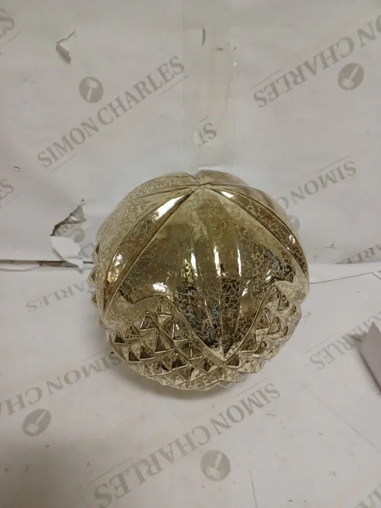 BOXED ALISON CORK ROTATING LIGHT GOLD CUT GLASS DECORATION // COLLECTION ONLY