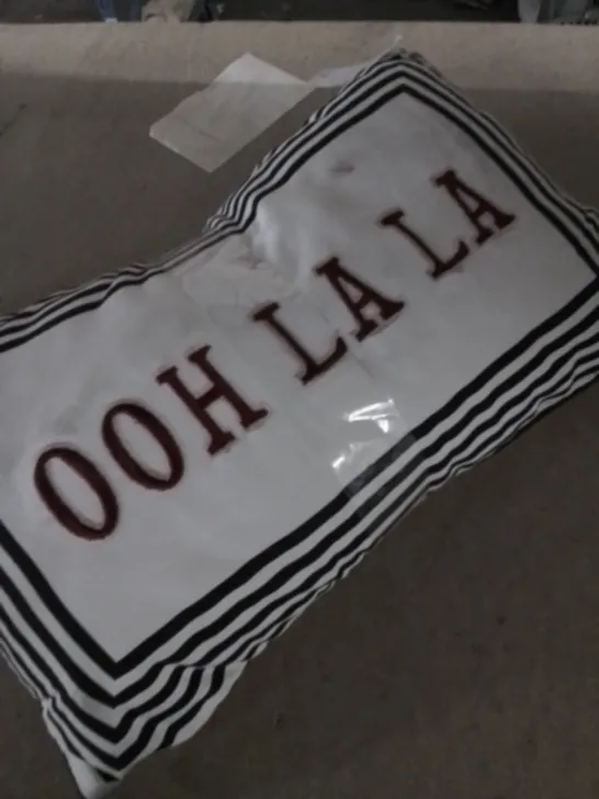 OOH LA LA RECTANGLE CUSHION 