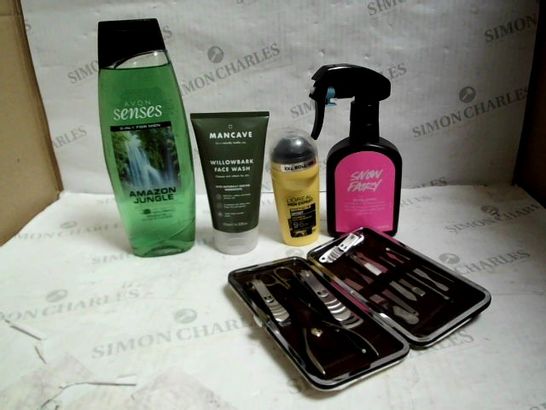 LOT OF APPROXIMATELY 20 HEALTH & BEAUTY ITEMS, TO INCLUDE LUSH BODY SPRAY, MANCAVE FACE WASH, NAIL KIT, ETC