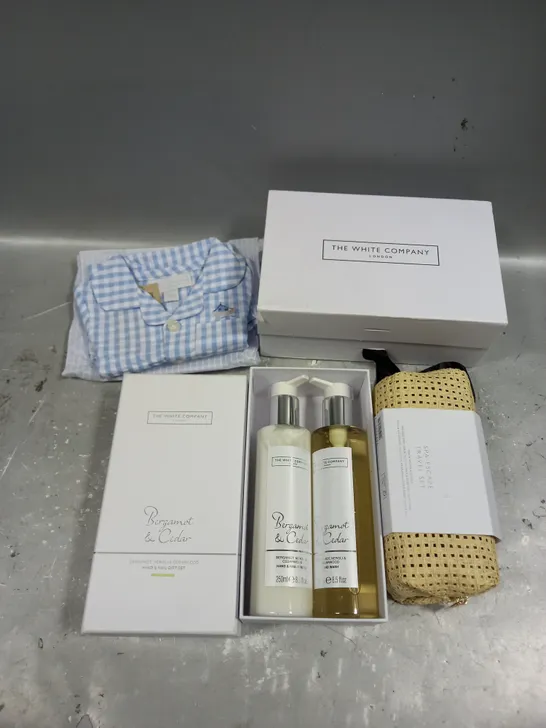 THE WHITE COMPANY X3 ASSORTED PRODUCTS TO INCLUDE - SPA ESCAPE TRAVEL SET - BLUE GINGHAM EMBROIDERED SHORTIE 0-3MNTHS - BERGAMONT, NEROLI & CEDARWOOD HAND & NAIL SET