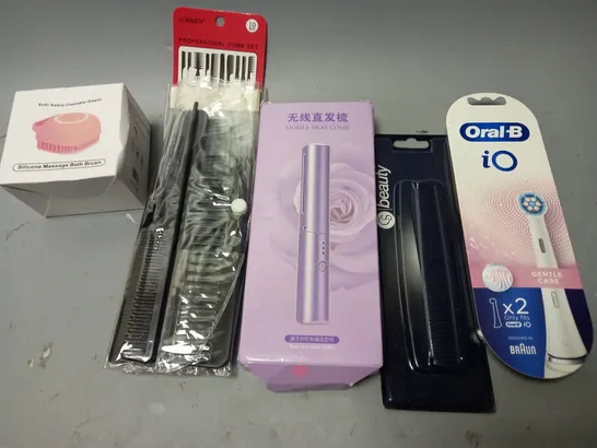 BOX OF APPROX 7 ASSORTED HEALTH AND BEAUTY ITEMS TO INCLUDE - ORAL -B IO TOOTHBRUSH TIPS - KOMMEN PROFESSIONAL COMB SET - MASSAGE BATH BRUSH ETC