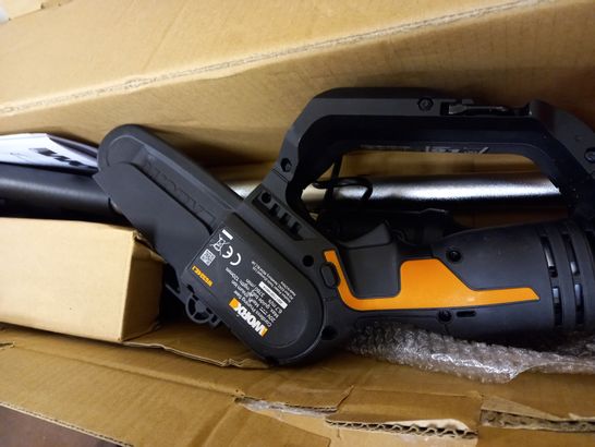 WORX 20V CORDLESS ONE HANDED PRUNING SAW