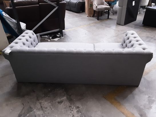 DESIGNER GREY FABRIC CHESTERFIELD STYLE L-SHAPED 3-SEATER SOFA 