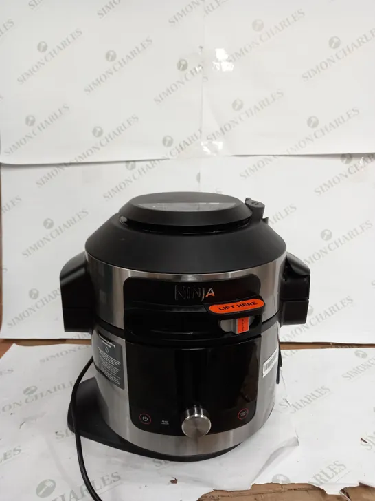 NINJA FOODI MAX MULTI COOKER