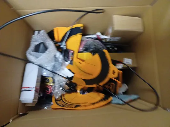 BOX OF APPROX 30 ASSORTED ITEMS TO INCLUDE BICYCLE TYRE, GRIME GUARD, CHILDRENS HELMET