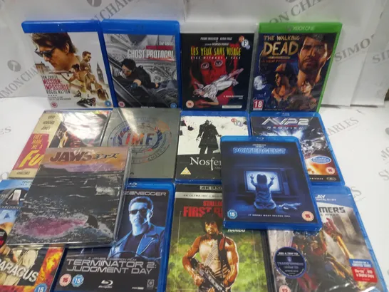 LOT OF 22 ASSORTED MEDIA ITEMS TO INCLUDE SEALED 8 MILE AND BIG LEBOWSKI COLLECTORS EDITIONS AND VARIOUS OTHER BLUE RAYS AND GAMES