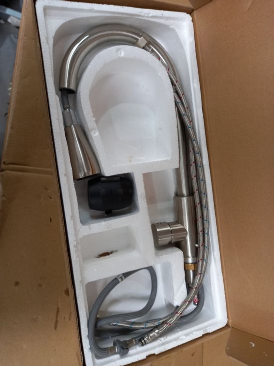 BOXED DESIGNER SUS304 STAINLESS STEEL HOT/COLD TAP