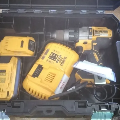 18V CORDLESS HAMMER DRILL/DRIVER & CASE