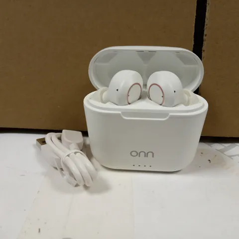 ONN TRUE WIRELESS ACTIVE NOISE CANCELLING EARBUDS