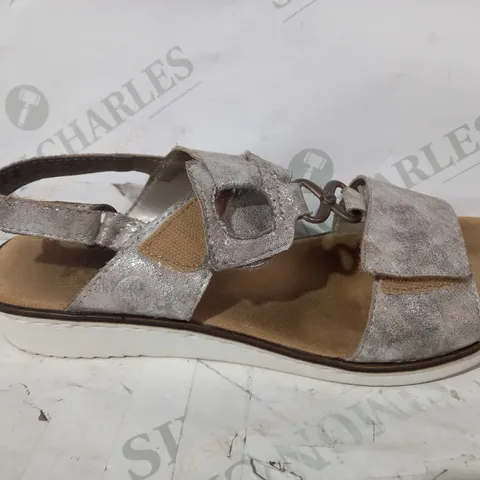 BOXED PAIR OF RIEKER MULTI-STRAP SANDALS IN METALLIC SILVER EU SIZE 39