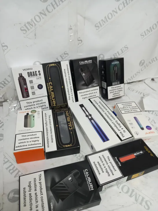 BOX OF APPROXIMATELY 10 ASSORTED E-CIG PRODUCTS TO INCLUDE ASPIRE, OXVA, VAPORESSO ETC