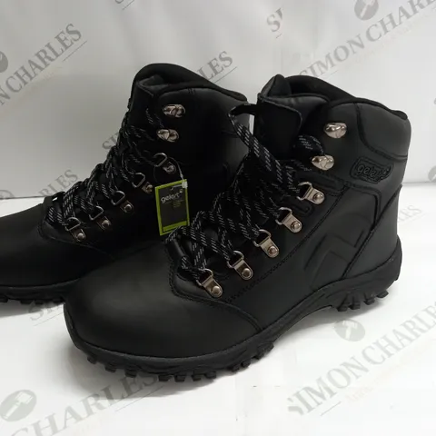 GELERT BLACK LEATHER WALKING BOOTS - UK 9