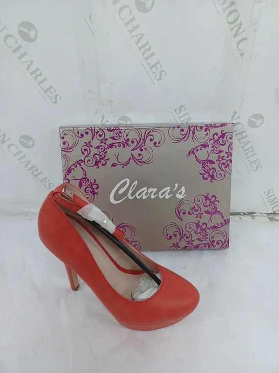 APPROXIMATELY 10 PAIRS OF BOXED CLARAS ROJO HEELS IN VARIOUS SIZES 