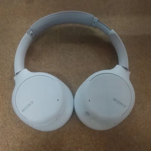 SONY WH-CH710N NOISE CANCELLING WIRELESS HEADPHONES