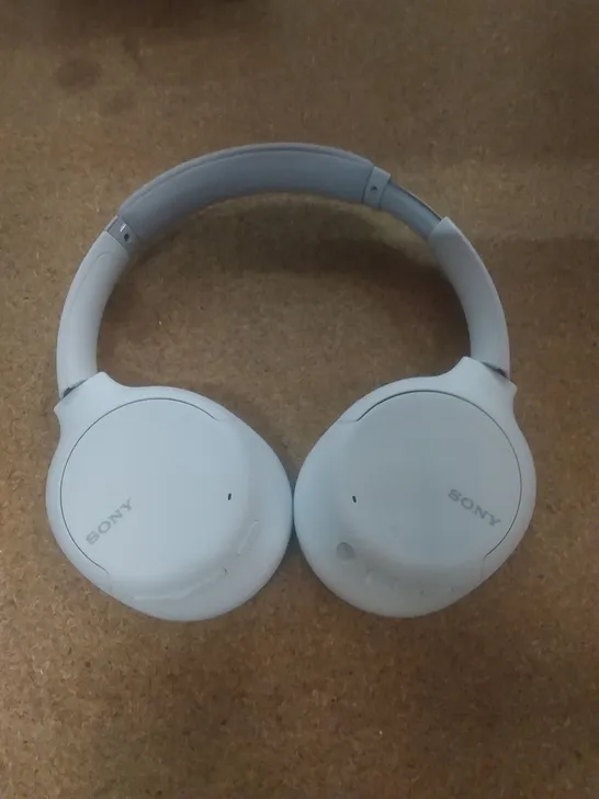 SONY WH-CH710N NOISE CANCELLING WIRELESS HEADPHONES