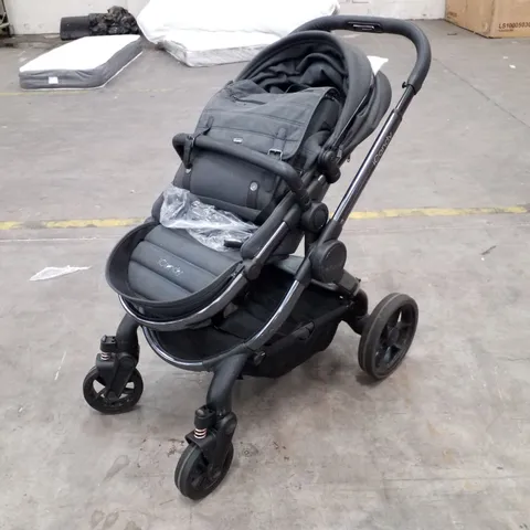 ICANDY STROLLER & CARRY COT