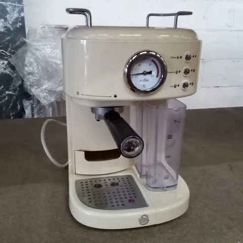 BOXED SWAN RETRO RANGE COFFEE MACHINE