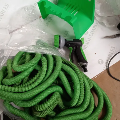 GREEN WATER HOSE AND PIPE