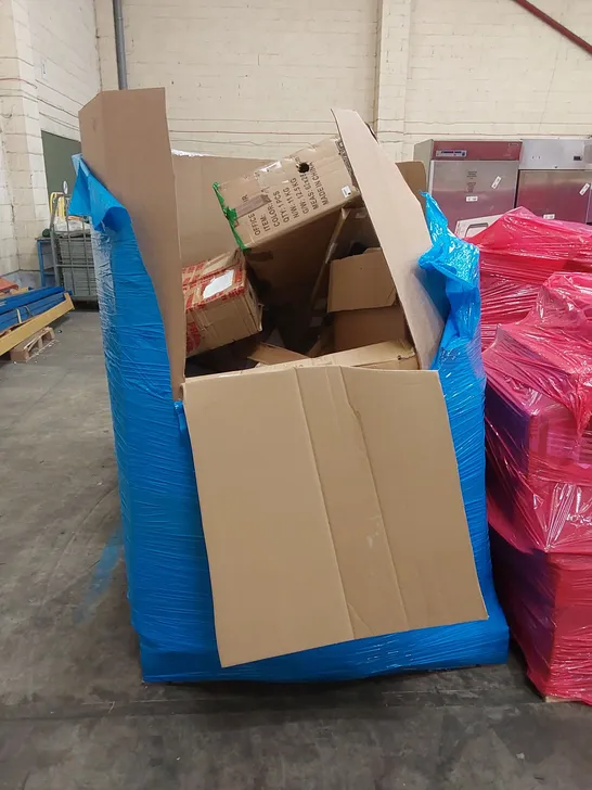 PALLET OF ASSORTED HOUSEHOLD ITEMS AND CONSUMER PRODUCTS TO INCLUDE; FOOTSPA, KITCHEN FAUCET, HEATED BLANKETS, PILLOWS ETC