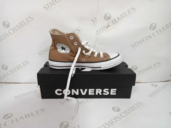 CONVERSE SAND DUNE/WHITE/BLACKV- UK 5