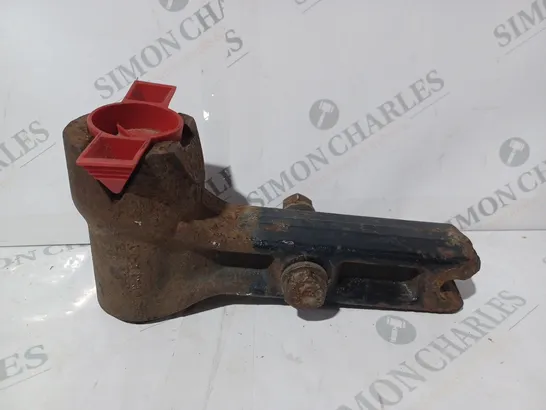 UNBRANDED SPARE CAR TRAILER PART