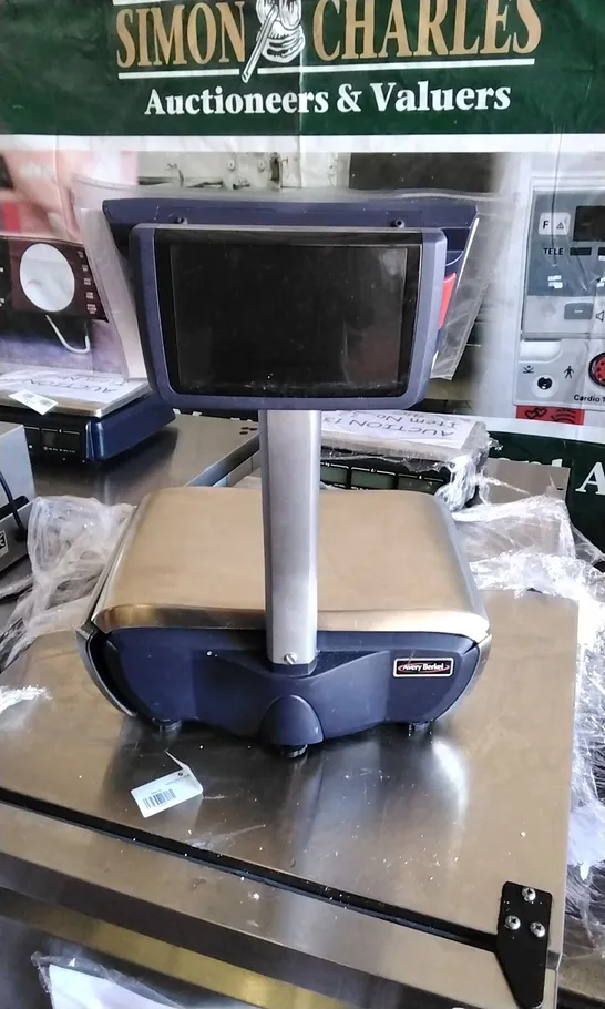 AVERY BERKEL XTS400 COMMERCIAL DISPLAY SCALES