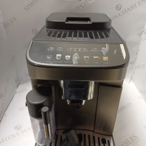 DELONGHI MAGNIFICA EVO COFFEE MACHINE 