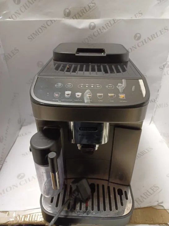 DELONGHI MAGNIFICA EVO COFFEE MACHINE 