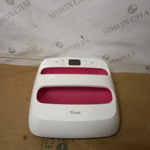 CRICUT EASY PRESS 2