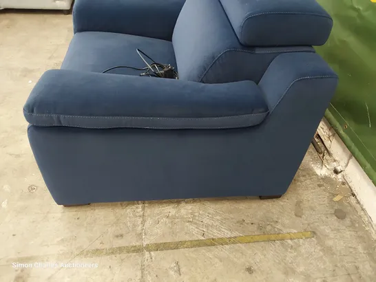 QUALITY ITALIAN DESIGNER RICCARDO POWER RECLINING EASY CHAIR WITH ADJUSTABLE HEADREST PLUDH BLUE FABRIC 