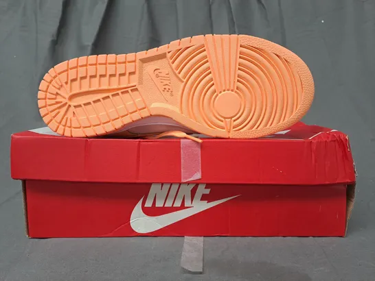 BOXED PAIR OF NIKE DUNK LOW SHOES IN BRIGHT ORANGE/WHITE UK SIZE 6