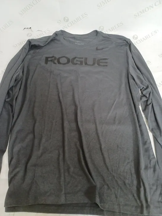 NIKE THE NIKE TEE ROGUE LIGHT GREY LONG SLEEVE T-SHIRT - XL