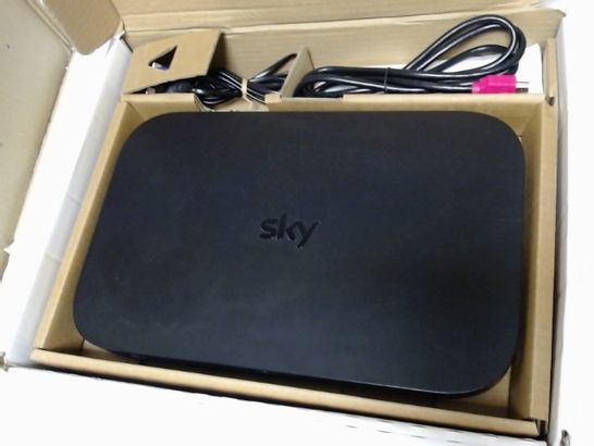 SKY Q 1TB BOX