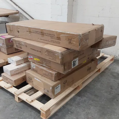 PALLET OF ASSORTED FURNITURE PARTS 