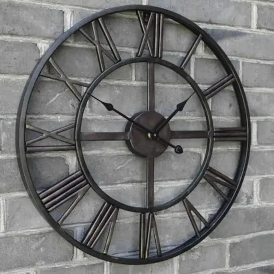 BOXED AZZITTA METAL WALL CLOCK 