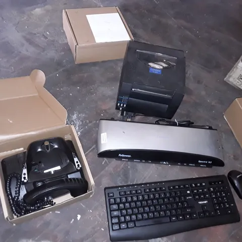 PALLET OF APPROXIMATELY 55 ELECTRONIC ITEMS TO INCLUDE A OPEN DESK OFFICE PHONE, A CITIZEN CL-S521, A FELLOWES SPECTRA A3 AND A KEYBOARD AND A MOUSE
