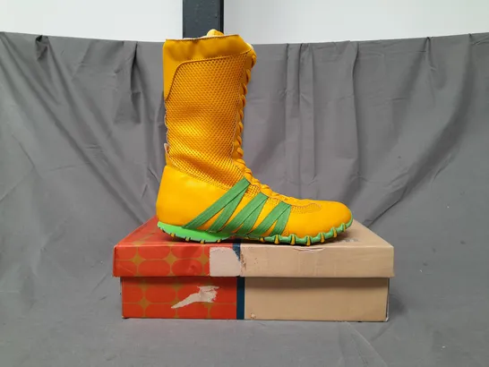 BOXED PAIR OF BULLION SIDE-ZIP LACE UP BOOTS IN YELLOW/GREEN EU SIZE 39