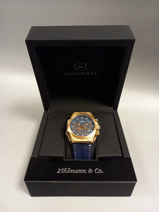 MEN’S ZIHLMANN & CO CHRONOGRAPH WATCH – MODEL ZC100 – STAINLESS STEEL CASE – BLUE DIAL WITH SUB DIALS – 5ATM WATER RESISTANT – BLUE STRAP