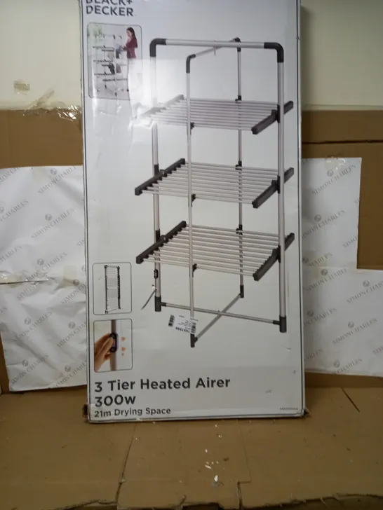 BLACK AND DECKER 3 TIER HEATED AIRER 300W 