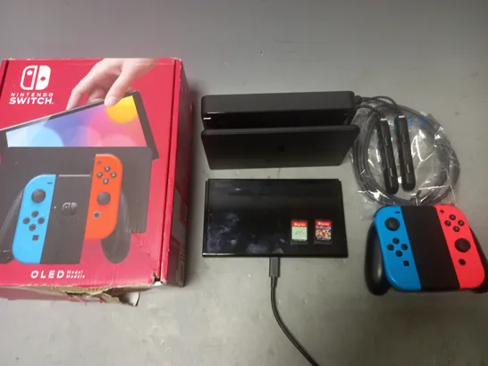 NINTENDO SWITCH OLED WITH ACCESSORIES