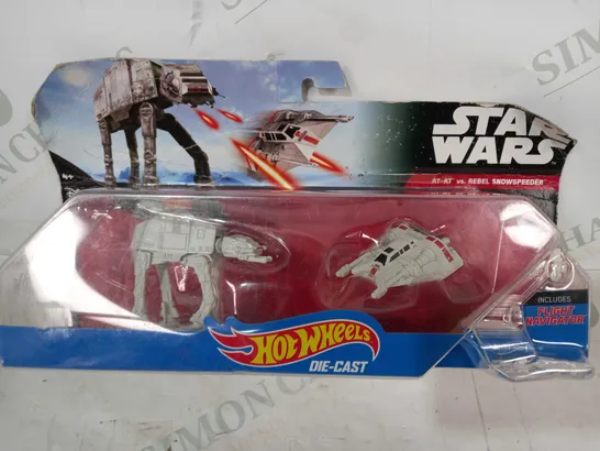 STAR WARS HOT WHEELS DIE-CAST AT-AT VS REBEL SNOWSPEEDER