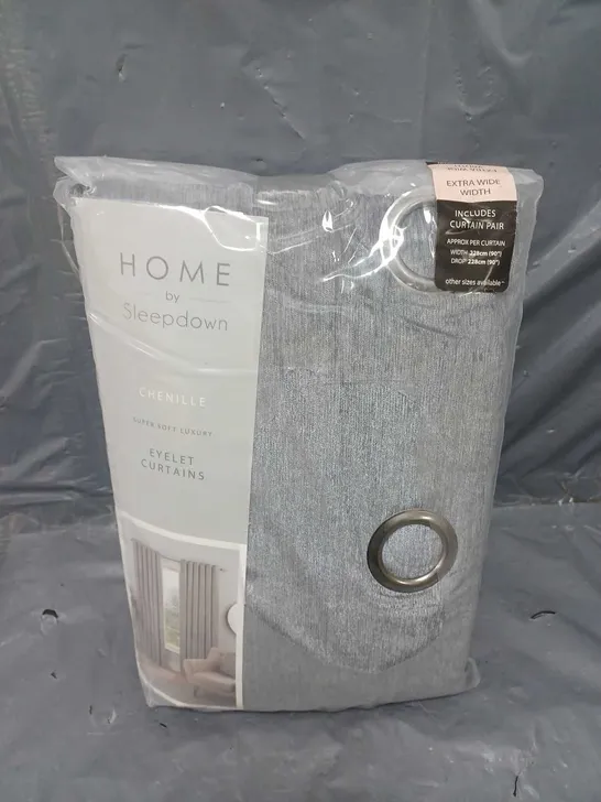 BAGGED HOME BY SLEEPDOWN CHENILLE EYELET CURTAINS (228x228cm)