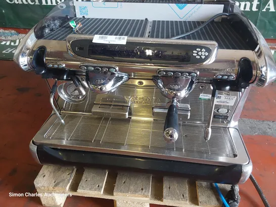 TRADITIONAL FAEMA EMBLEMA COFFEE MACHINE